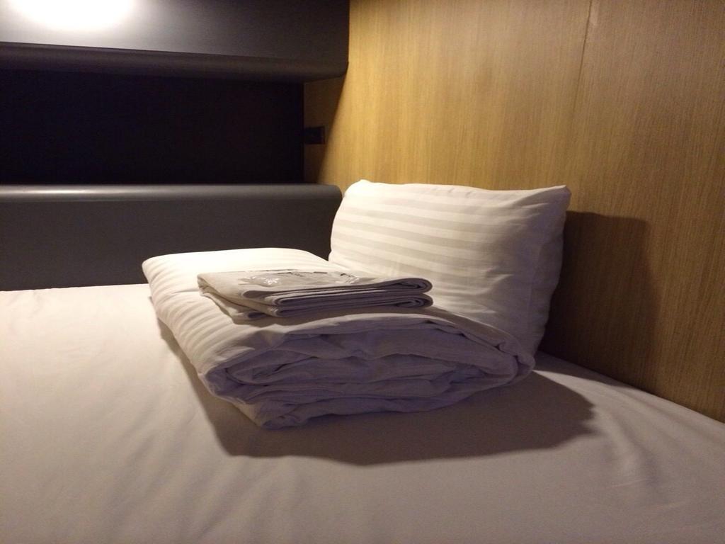 Hotel Mybed Ratchada à Bangkok Extérieur photo